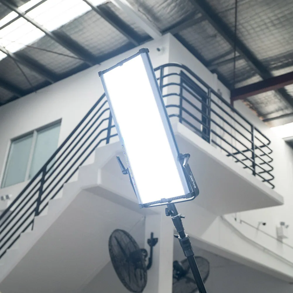 Complete 3-Point Video Lighting Setup With Rode Wireless Go II Microphone