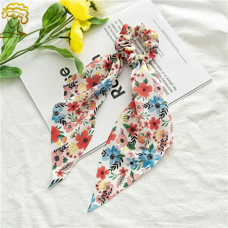 Floral Knot and Ponytail Streamers