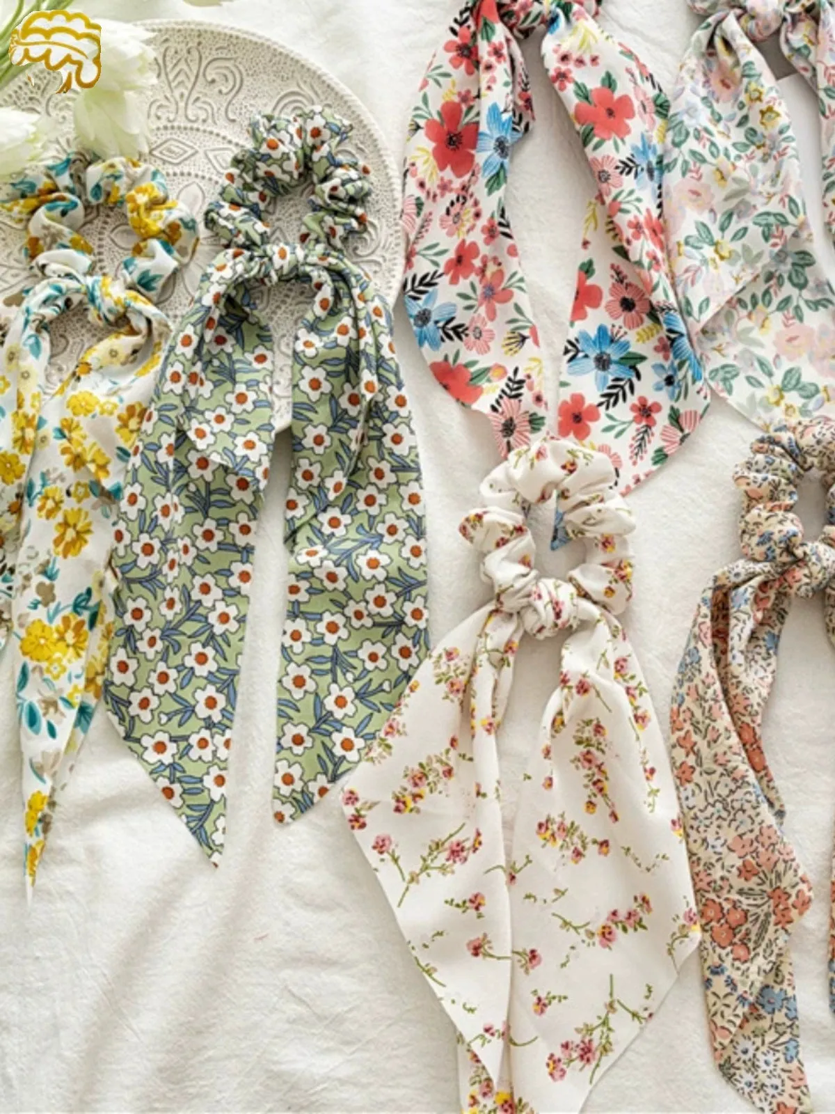 Floral Knot and Ponytail Streamers