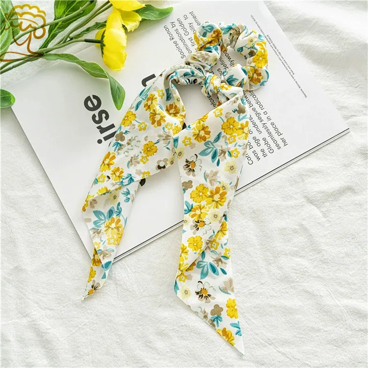 Floral Knot and Ponytail Streamers