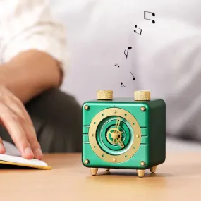 FM Radio Wireless Bluetooth Mini Speaker Retro Green Clock Design FM Radio Subwoofer With Microphone TF Card Slot Broadcast Decoration