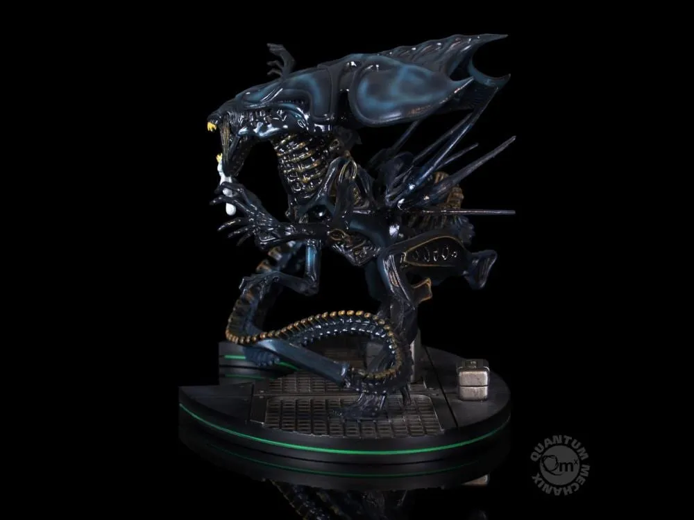Quantum Mechanix Q-Fig Elite Alien Queen