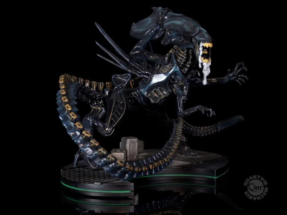Quantum Mechanix Q-Fig Elite Alien Queen