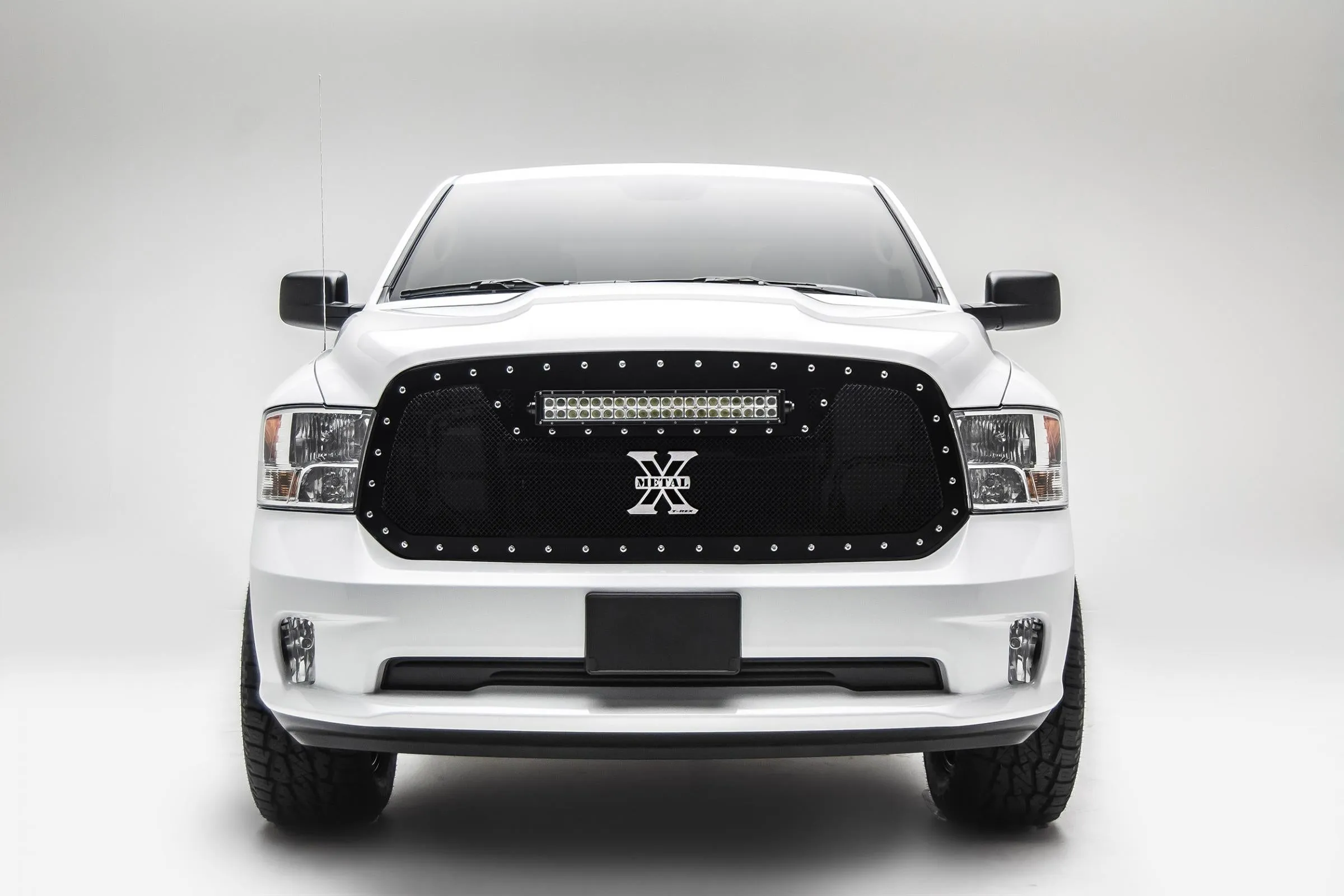 T-REX Torch Series, 1 Piece Grilles - Requires Cutting - 2013-2018 Ram 1500