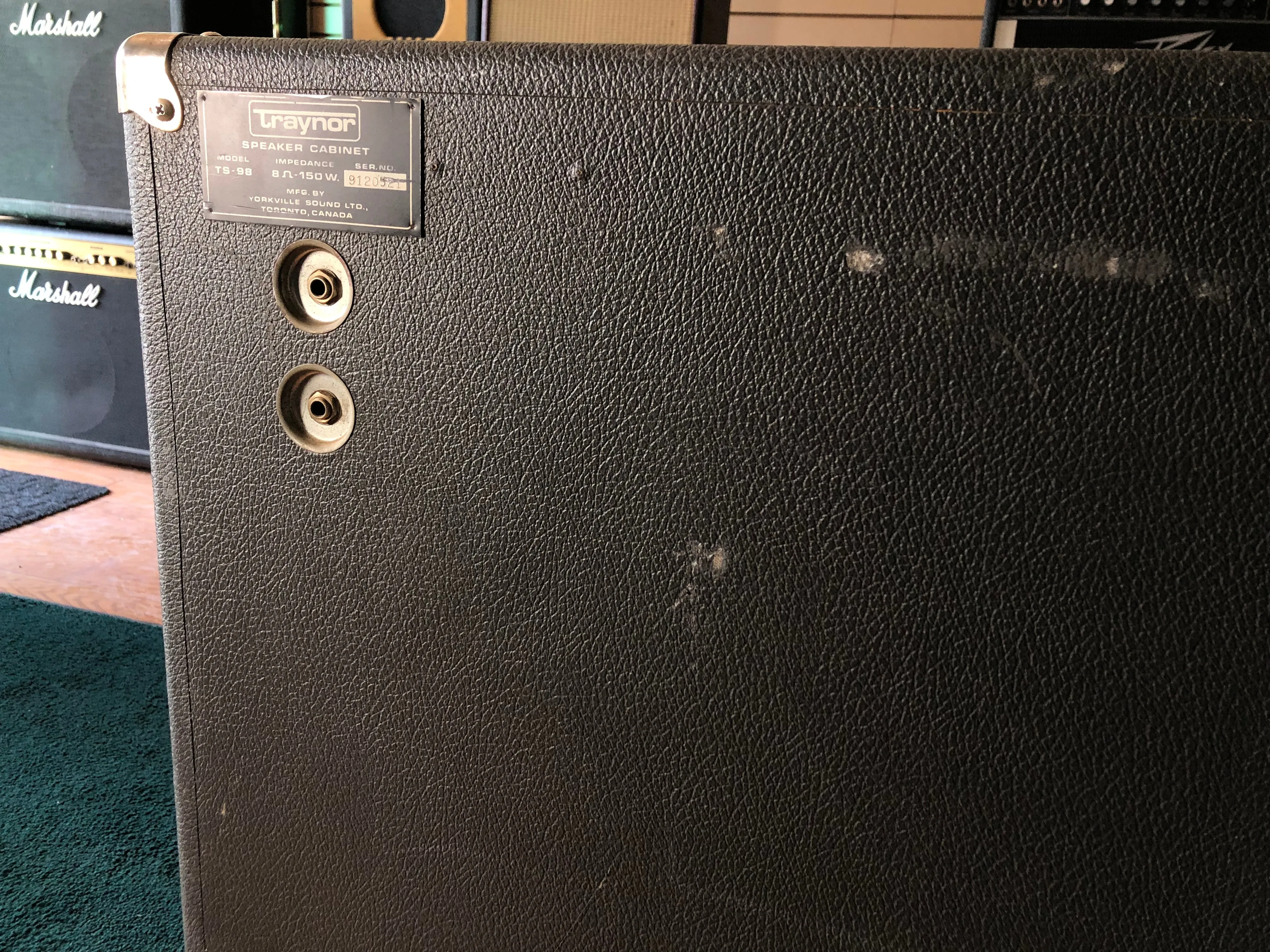 Traynor TS-98 9x8 Cabinet Used